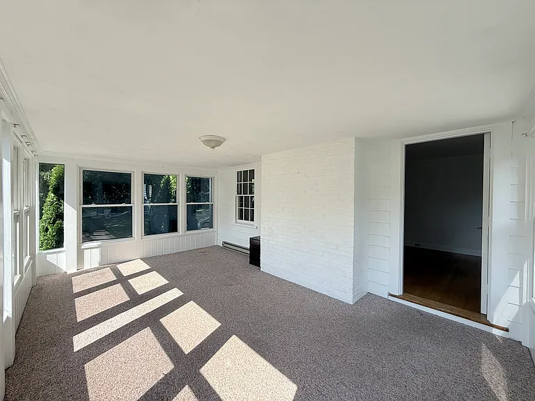 16 Pine St — Photo 14