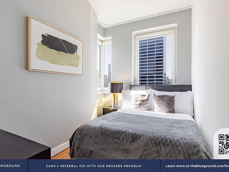 70 W 45th St #33C — Photo 9