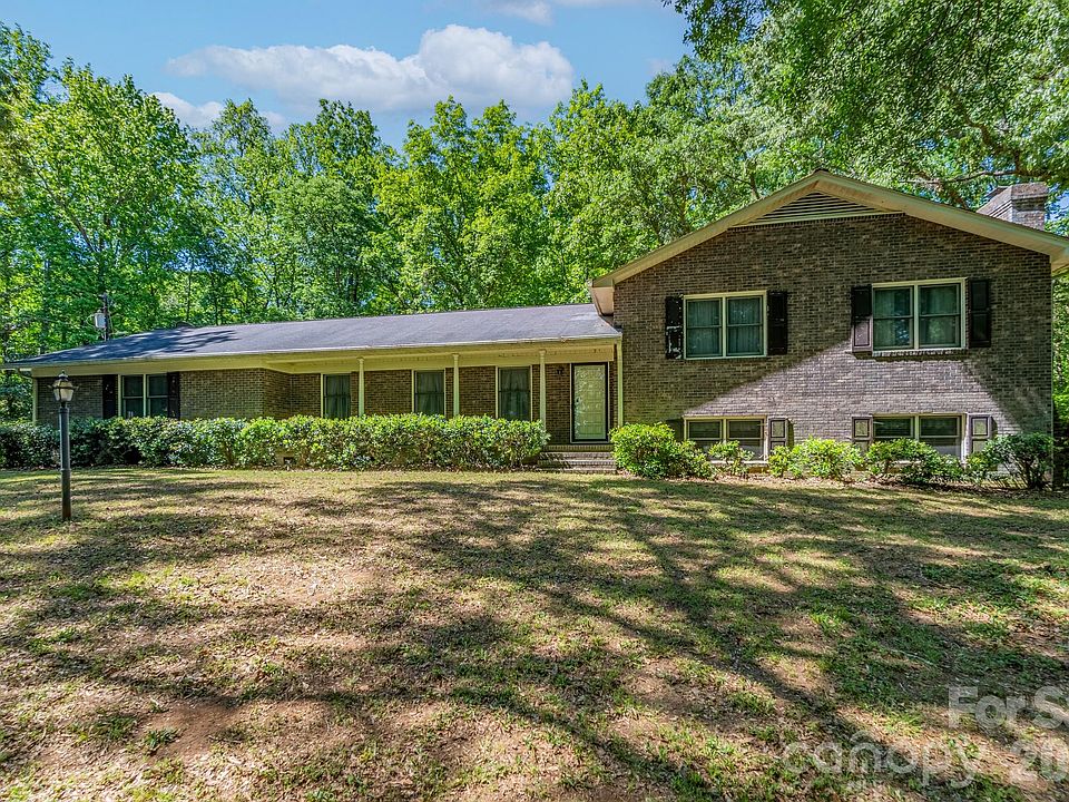 1st image of 1836 Westbrook Rd