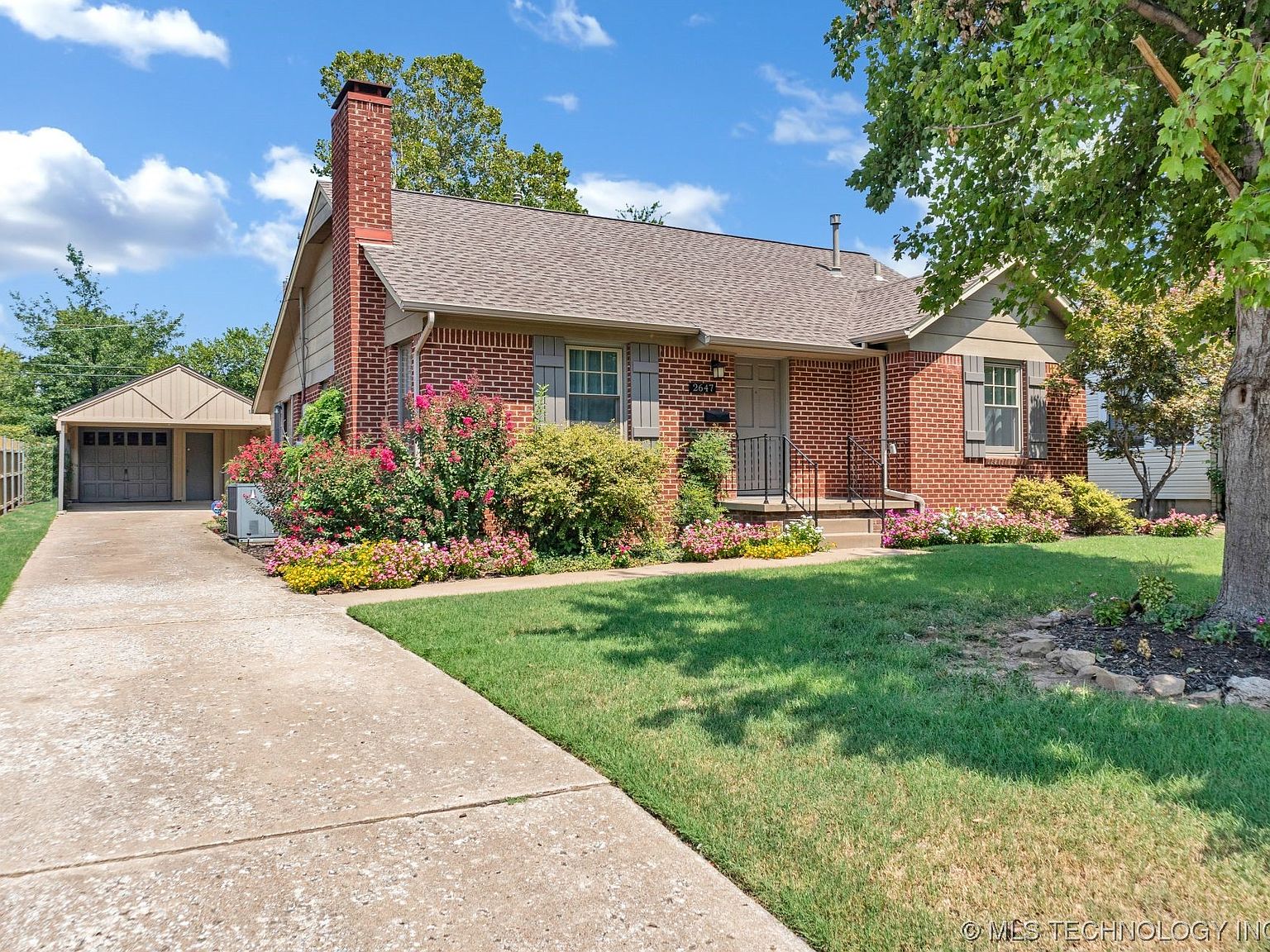 2647 E 19th St, Tulsa, OK 74104 Zillow