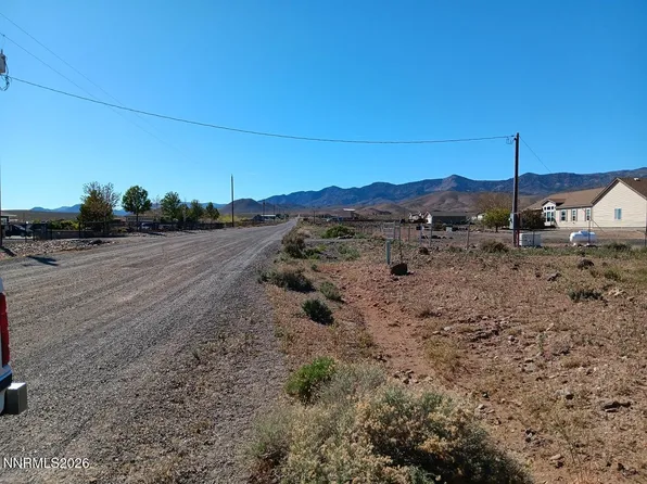 12460 Seneca Rd, Silver Springs, NV 89429