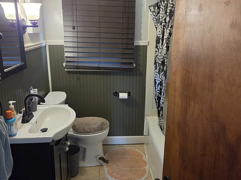 715 Fisher Hill St — Photo 7