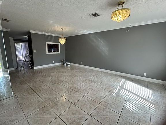 2nd image of 7347 Pinedale Dr