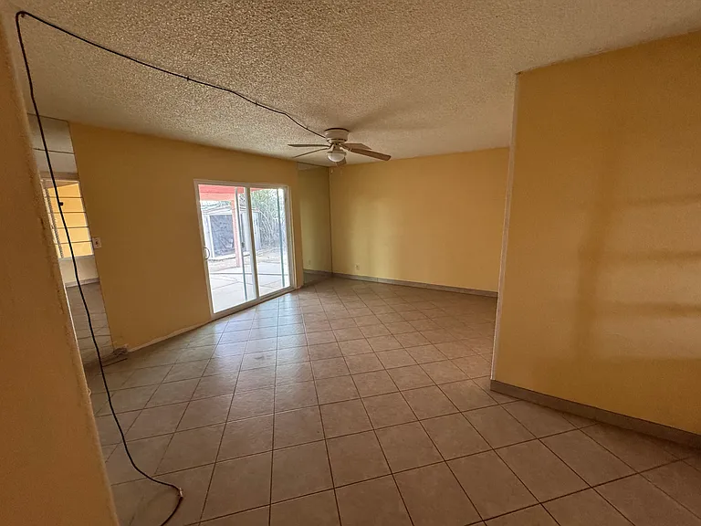 4417 W Bonanza Rd — Photo 18