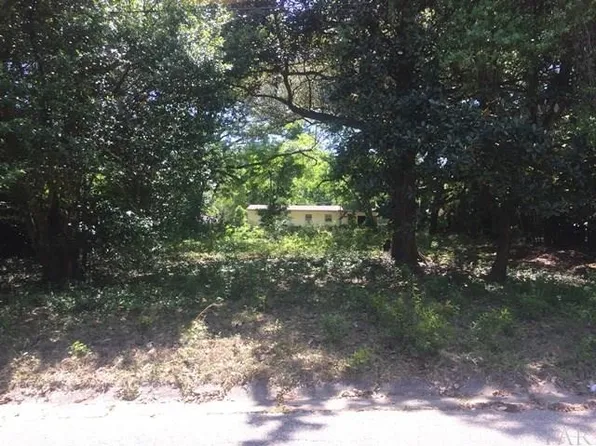 603 Edison Dr, Pensacola, FL 32505