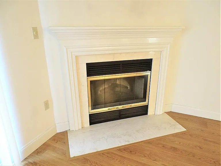 153 Melrose Ln — Photo 4