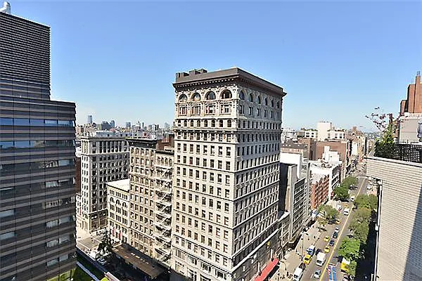 Sold by Argo Residential | media 16