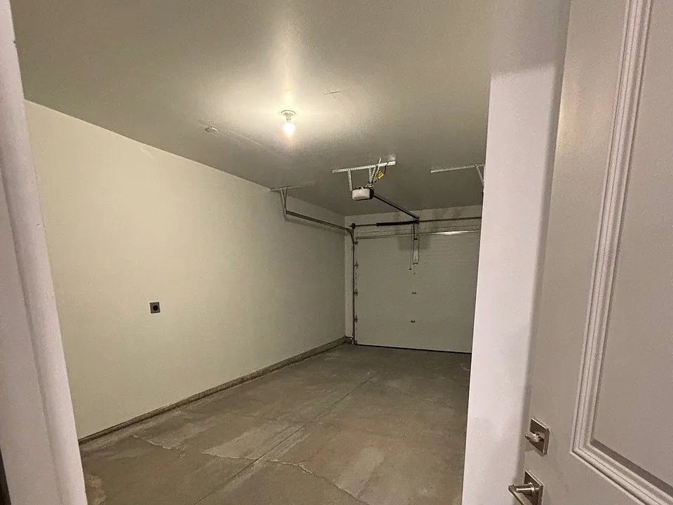 Attached Garage
