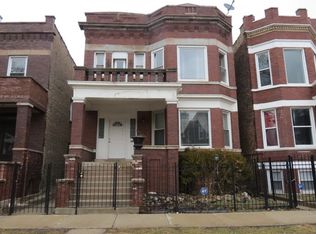 3938 W Gladys Ave, Chicago, IL 60624