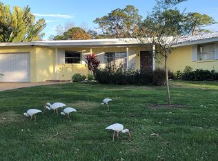 3409 Mineola Dr, Sarasota, FL 34239