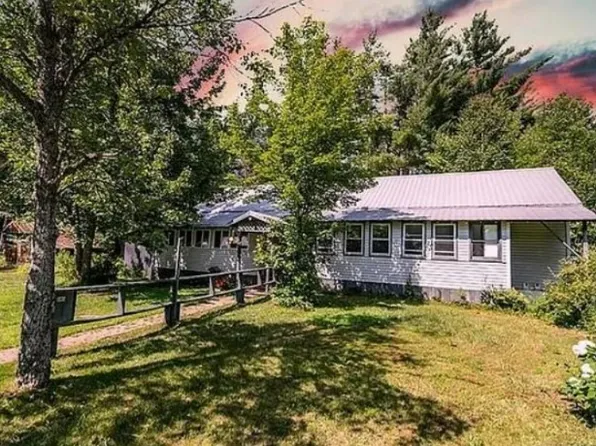 34 Averyville Ln, Lake Placid, NY 12946