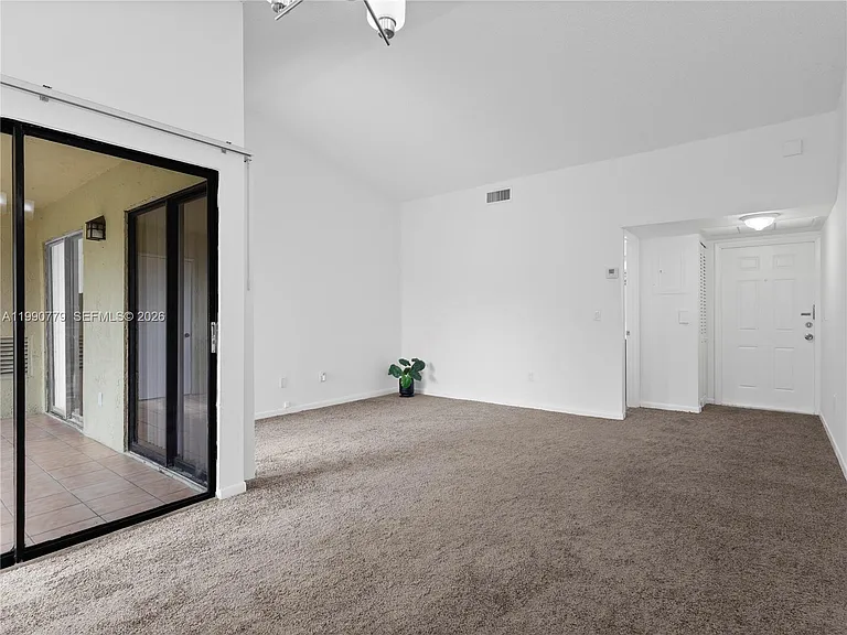 1150 N Liberty Ave #1150H — Photo 8