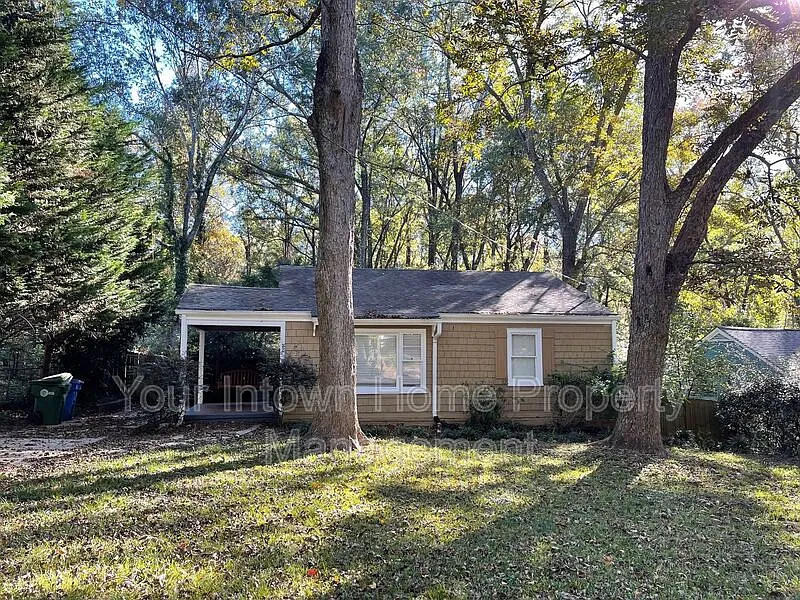 2 bed, 1.0 bath, 1163 sqft, $2,150 — Photo 1