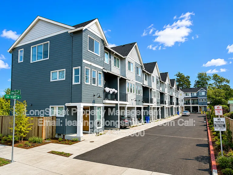12086 SE Harold St — Photo 1