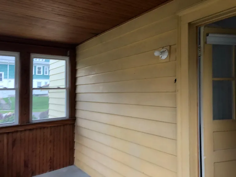 400 Broad St #1 — Photo 32