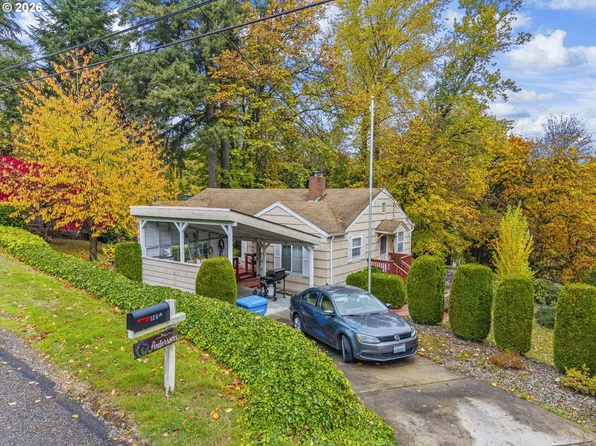 126 Old Beacon Hill Dr, Longview, WA 98632