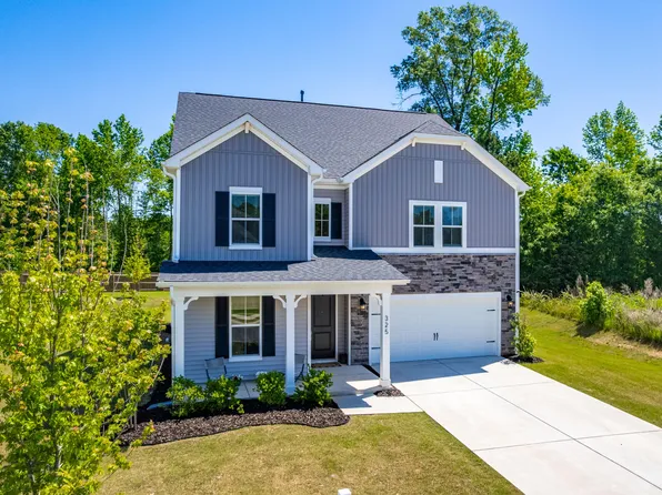 325 Porterfield Dr, Youngsville, NC 27596