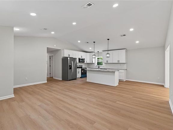 5th image of 7396 Birch Island Rd