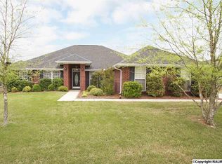 165 Robin Song Ln, Harvest, AL 35749