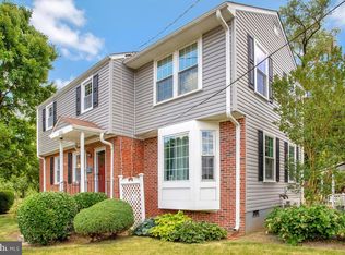 5215 Mineola Rd, College Park, MD 20740