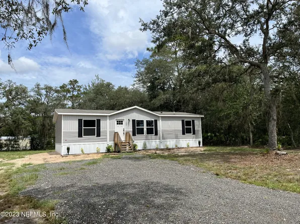 142 PEEBLES Road, Interlachen, FL 32148