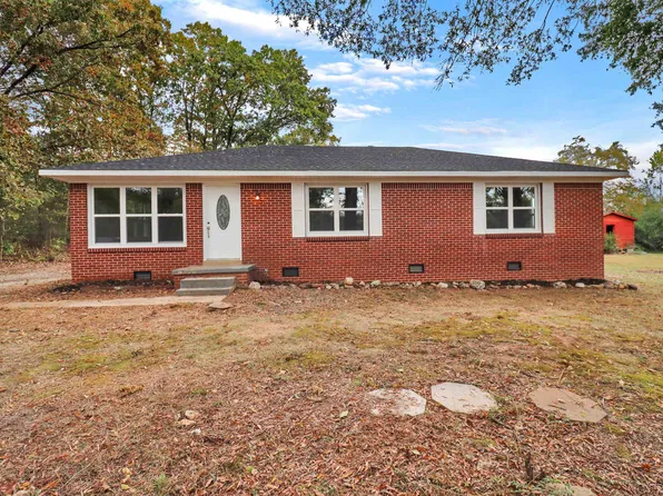 2855 Northwood Dr, Huntingdon, TN 38344