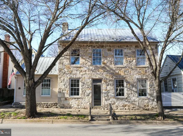 205 W Main St, Sharpsburg, MD 21782
