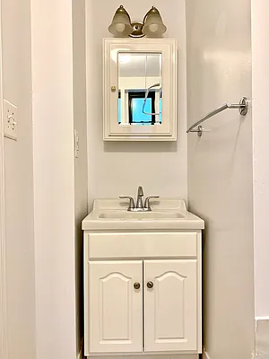 Rented by City & Suburban | media 4