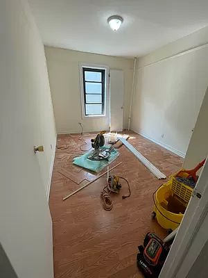 4th image of 427 Fort Washington Ave APT 5B