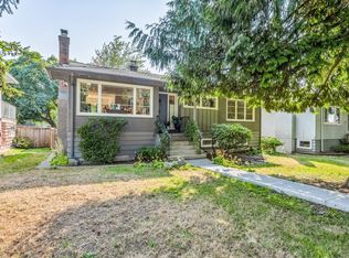 415 W 26th St, North Vancouver, BC V7N 2G9