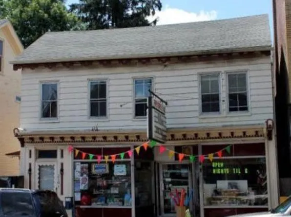 210 E Market St, Orwigsburg, PA 17961