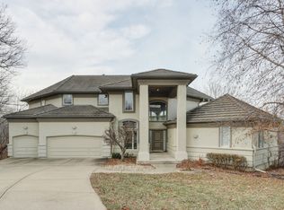 5850 Spinnaker Pointe, parkville, MO 64152