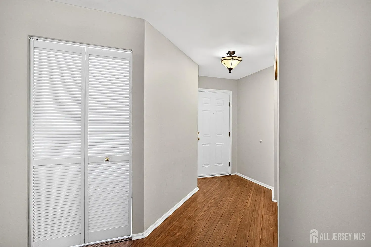 2 bed, 2.0 bath, $2,350 — Photo 3