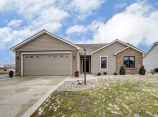 1940 Nolan Meadows Run, Angola, IN 46703