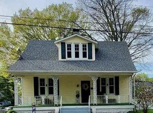 115 S Main St, Caseyville, IL