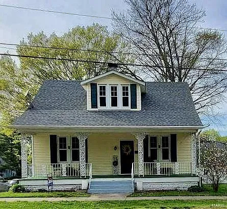 115 S Main St photo 1