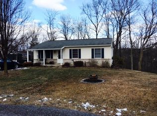 213 Ginger Ln, Mifflintown, PA 17059