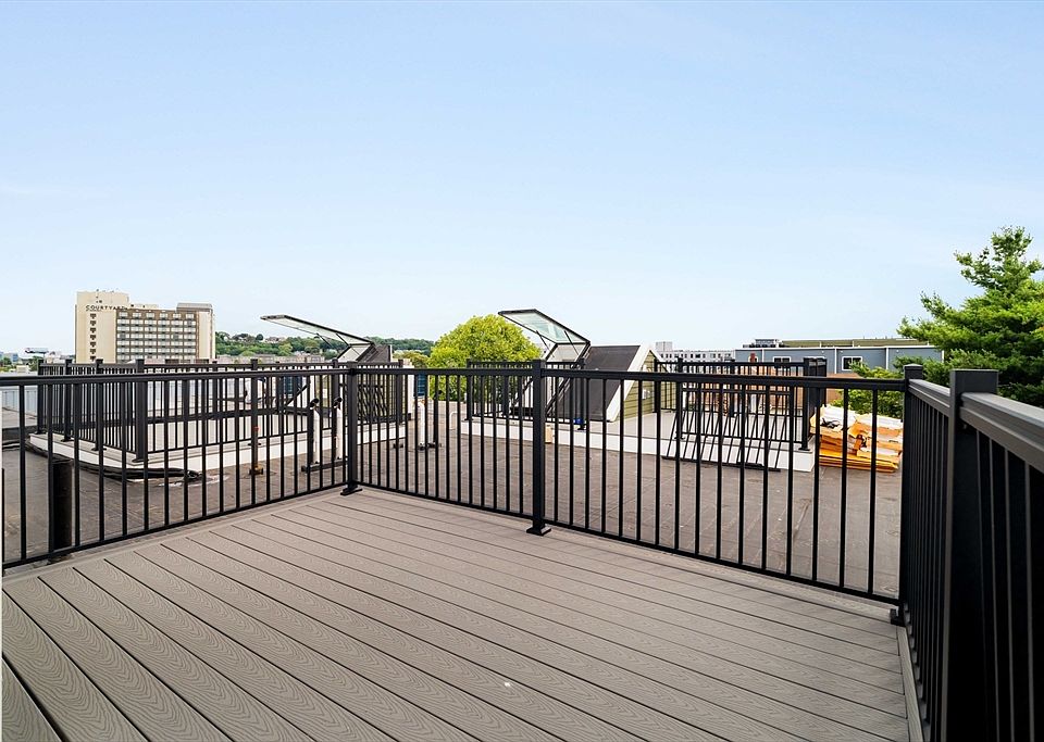 1st image of 95 Addison St #Penthouse 8