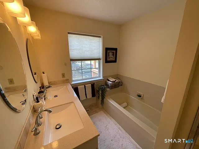 601 Foxboro Dr #601 — Photo 14