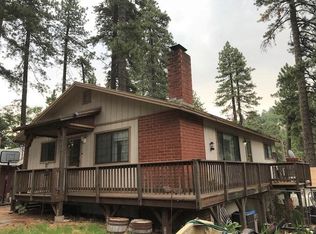 333 Spruce Ln, Crestline, CA 92325
