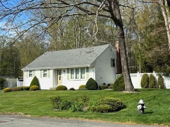 55 Irma Rd, Brockton, MA 02301