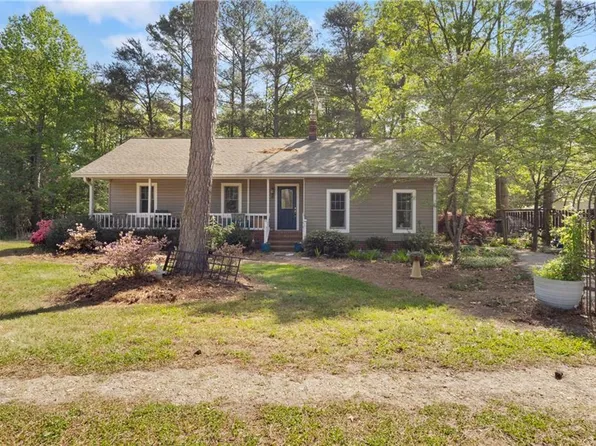 6931 Knoll Bay Ln, Gloucester, VA 23061