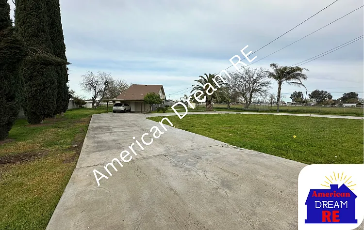 4 bed, 2155 sqft, $2,700 — Photo 3