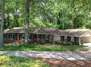 563 Greenvalley Dr, Winder, GA 30680
