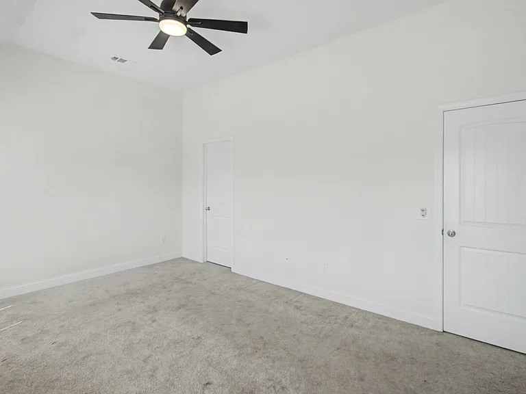 1052 Grayson Ave — Photo 26