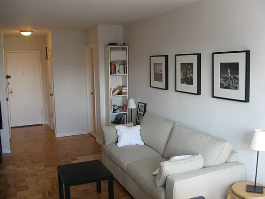 Rented by Sotheby's International Realty | media 12