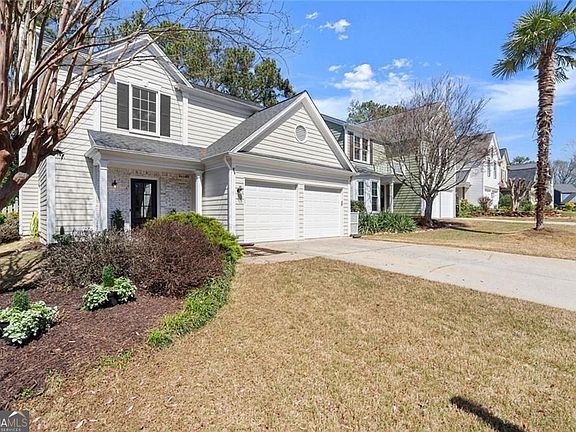 4th image of 570 Rosedown Way
