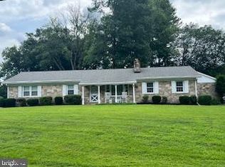 5813 Melville Rd, Sykesville, MD 21784