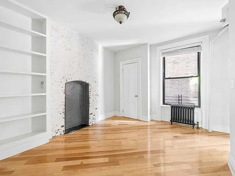 80 Orange St #2 — Photo 8