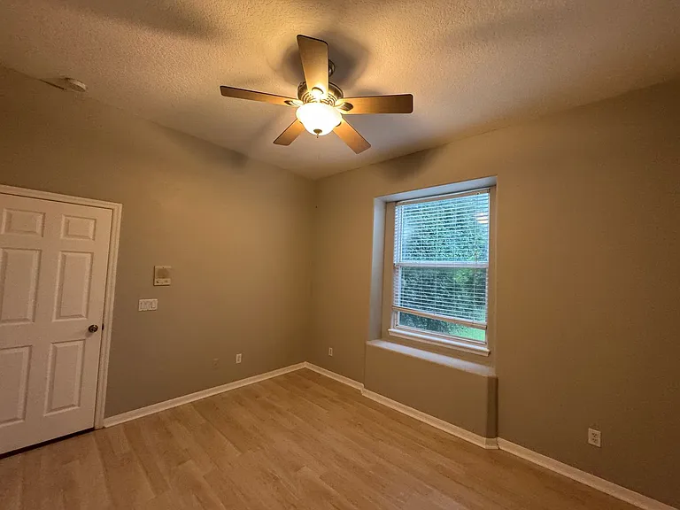 2521 Roat Dr — Photo 20